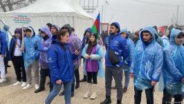 Акция на Лачинской дороге продолжается, несмотря на ухудшение погоды (ФОТО/ВИДЕО)