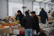 Цены на продукцию на ярмарках ”Из села в город" в Баку и на Абшероне (ФОТО)