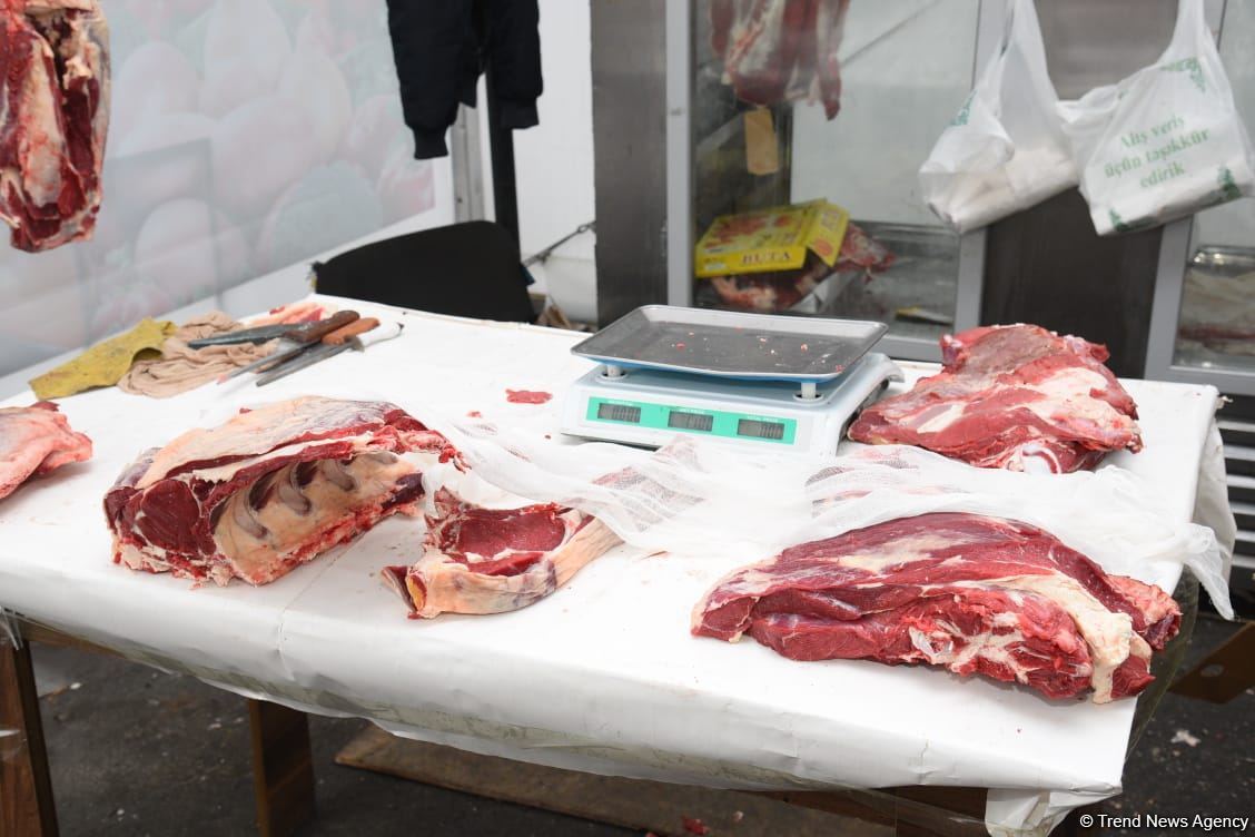 Цены на продукцию на ярмарках ”Из села в город" в Баку и на Абшероне (ФОТО)