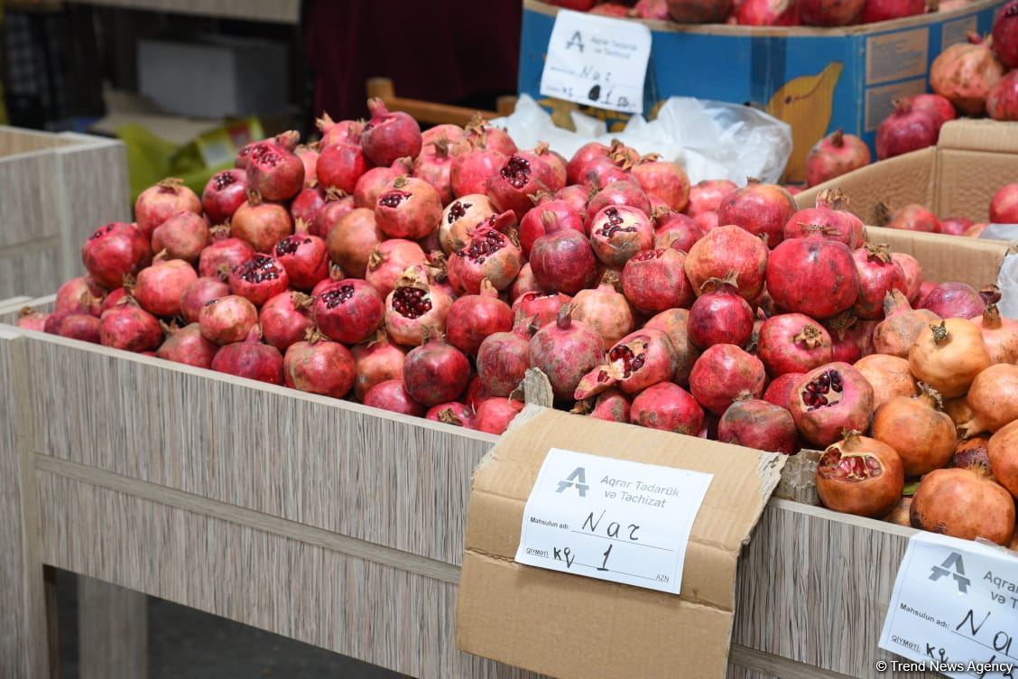 Цены на продукцию на ярмарках ”Из села в город" в Баку и на Абшероне (ФОТО)