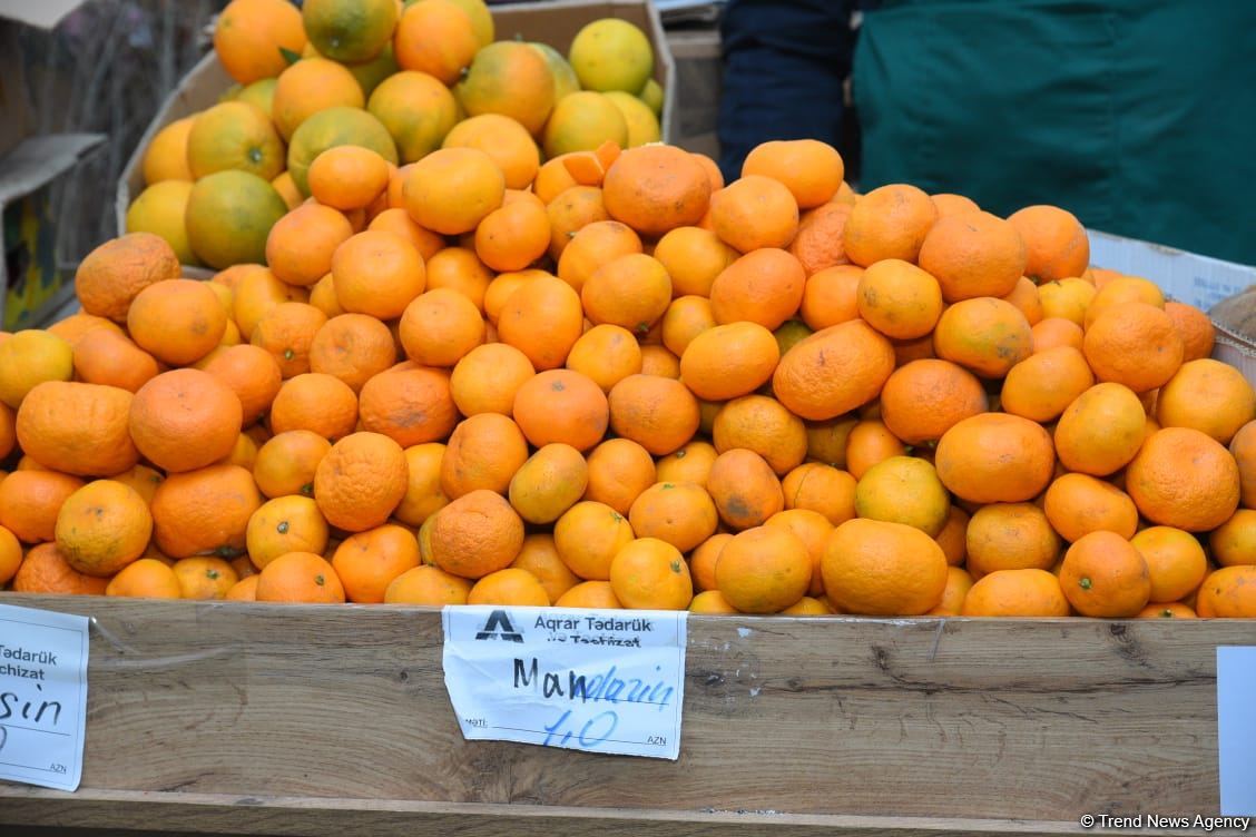 Цены на продукцию на ярмарках ”Из села в город" в Баку и на Абшероне (ФОТО)