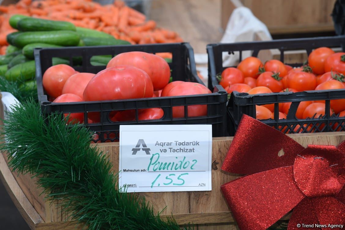 Цены на продукцию на ярмарках ”Из села в город" в Баку и на Абшероне (ФОТО)