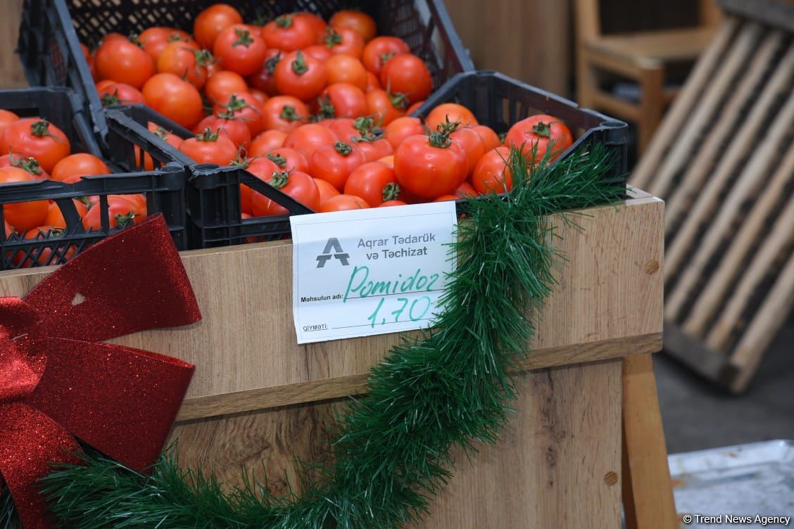 Цены на продукцию на ярмарках ”Из села в город" в Баку и на Абшероне (ФОТО)