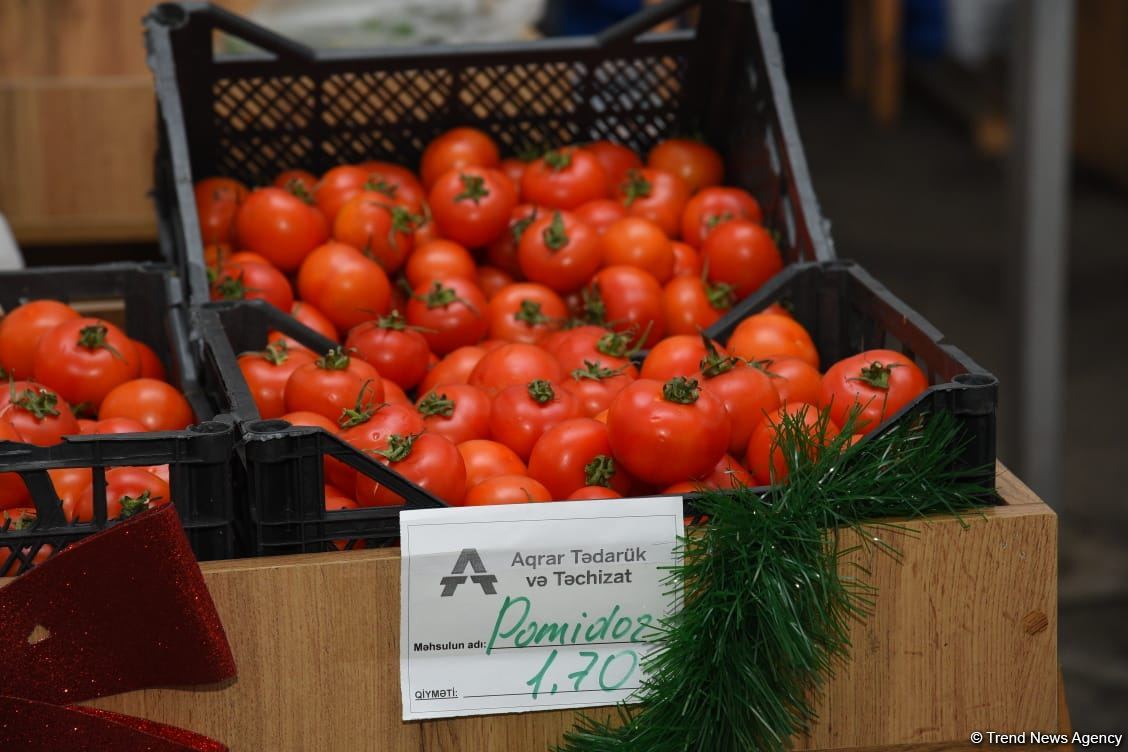Цены на продукцию на ярмарках ”Из села в город" в Баку и на Абшероне (ФОТО)