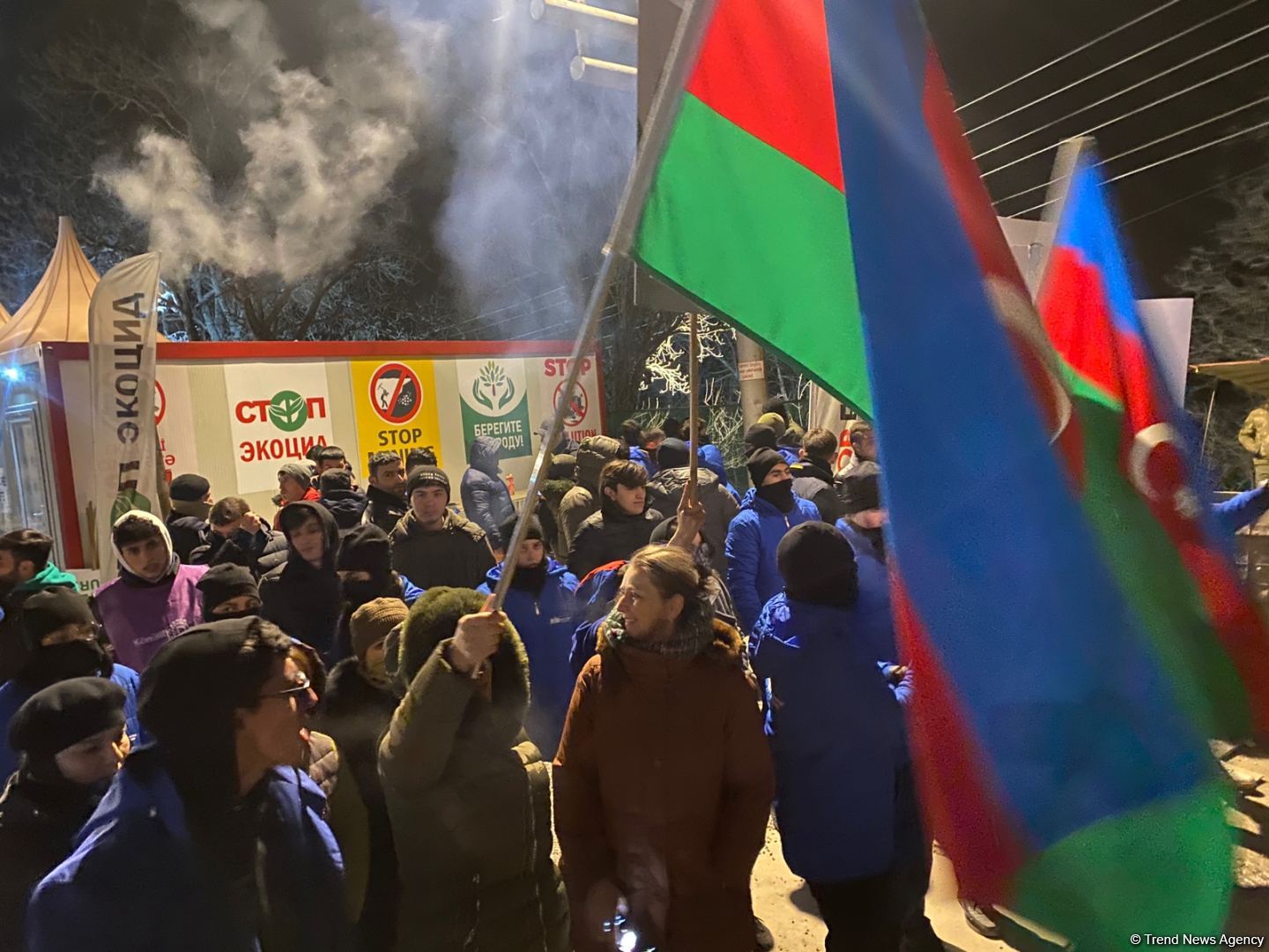Peaceful protests of Azerbaijanis on Khankandi-Lachin road continue