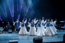 Большой соло-концерт Энвера Садыгова – душевная музыка, танцы и классика, дебют детей артиста (ВИДЕО, ФОТО)