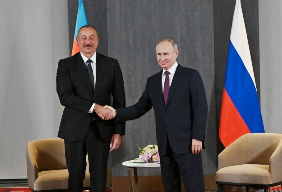 Russian President Vladimir Putin makes phone call to President Ilham Aliyev