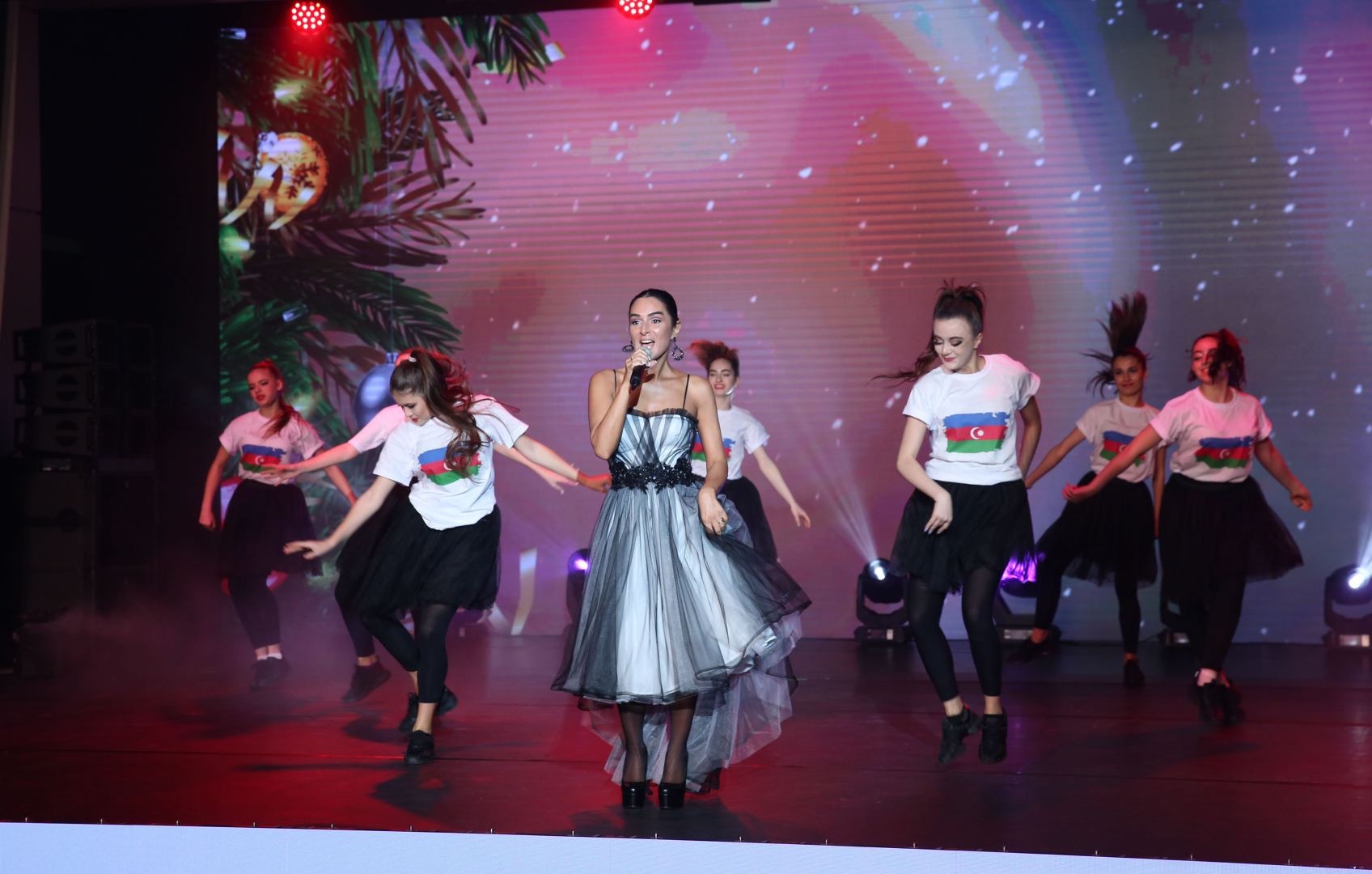 Azerbaijan’s Heydar Aliyev Foundation organizes New Year's celebration for children (PHOTO)