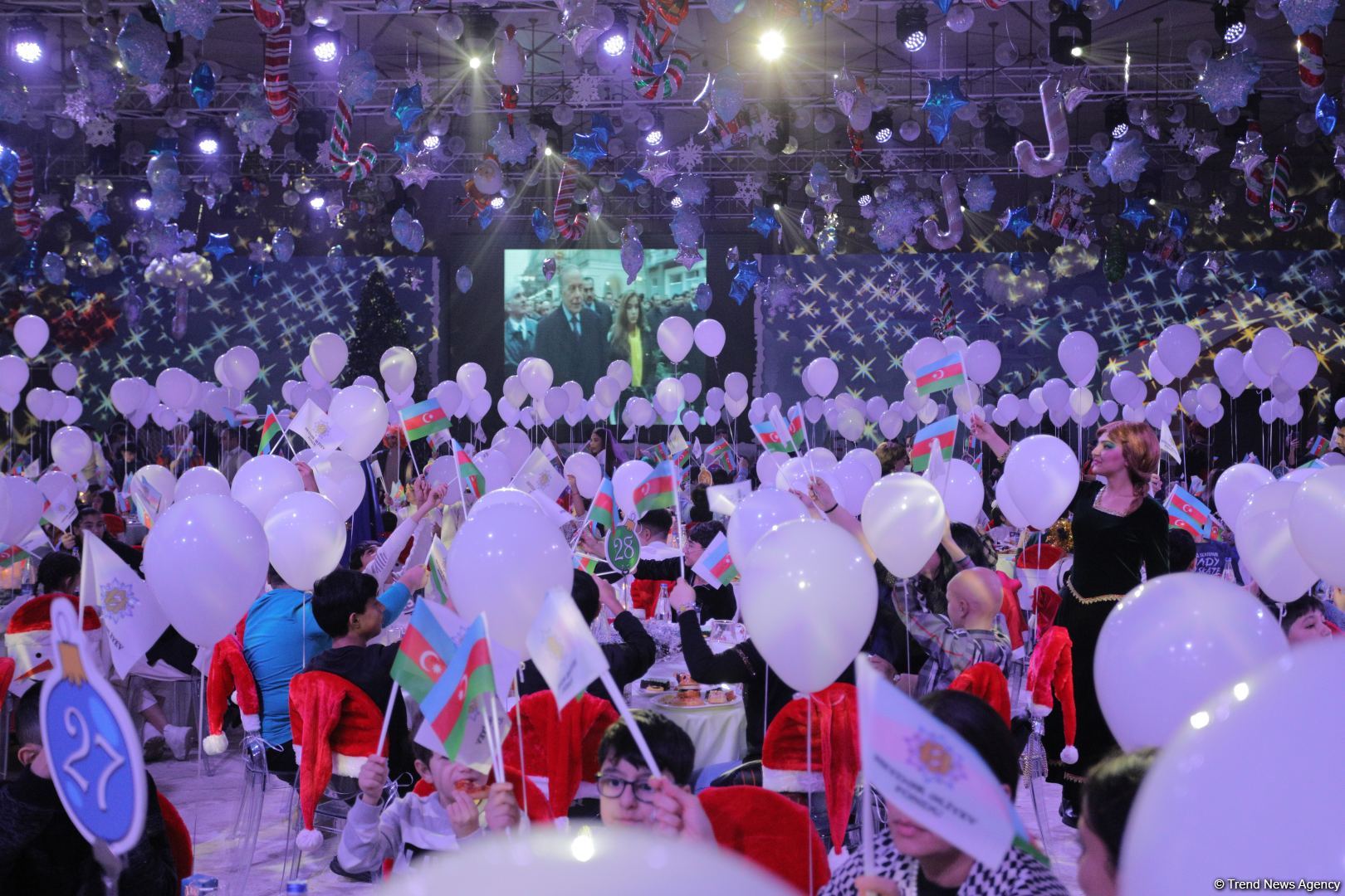 Azerbaijan’s Heydar Aliyev Foundation organizes New Year's celebration for children (PHOTO)