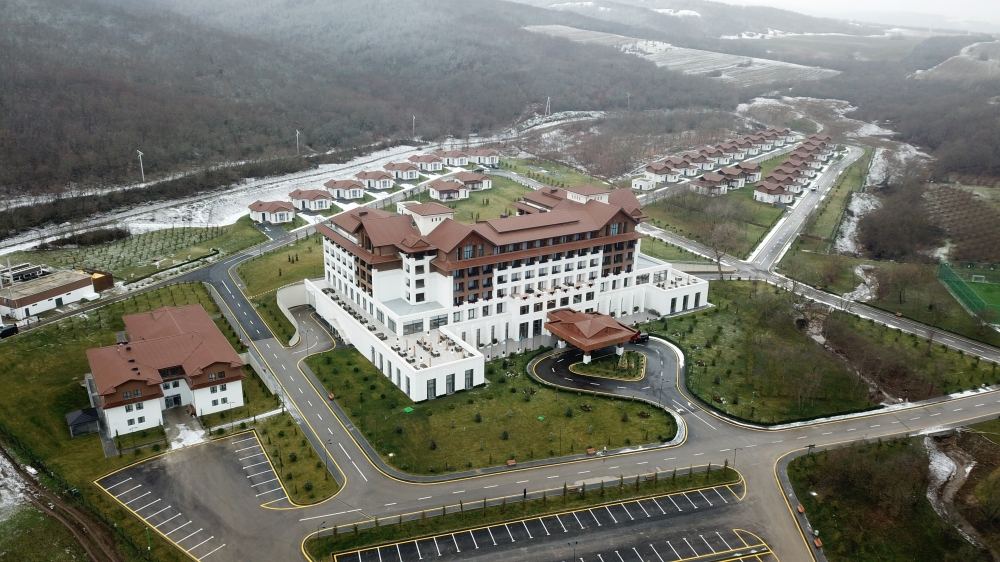 President Ilham Aliyev, First Lady Mehriban Aliyeva attend opening of Shabran Recreation Complex (PHOTO/VIDEO)