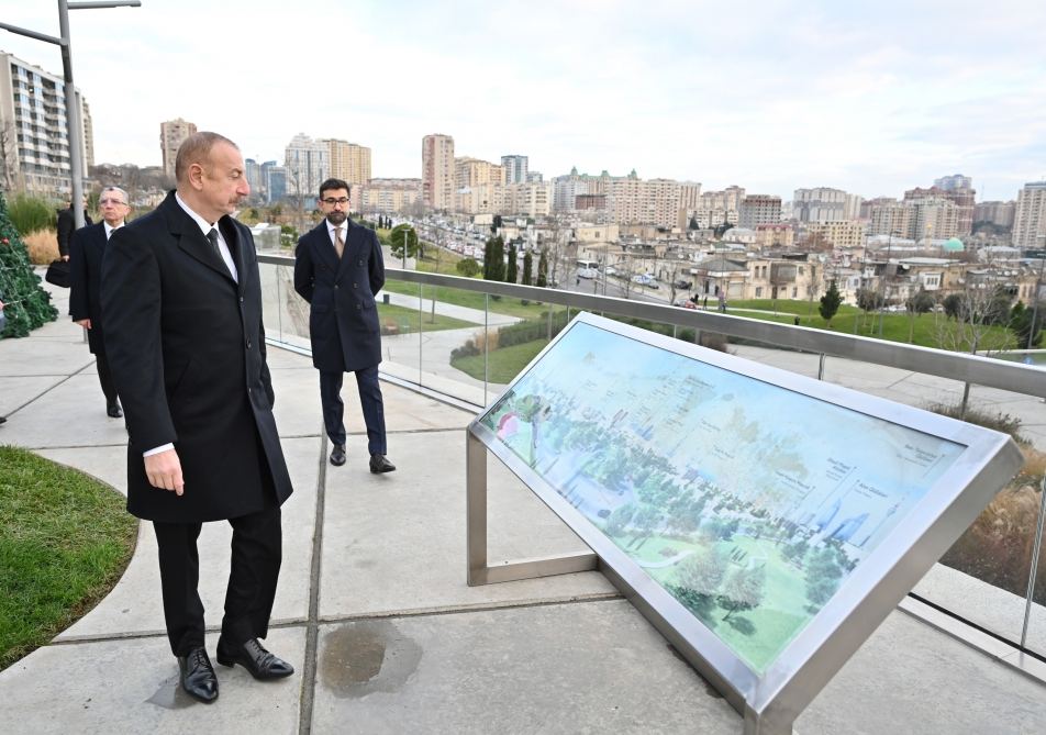 President Ilham Aliyev attends inauguration of second part of Central Park in Baku (PHOTO/VIDEO)