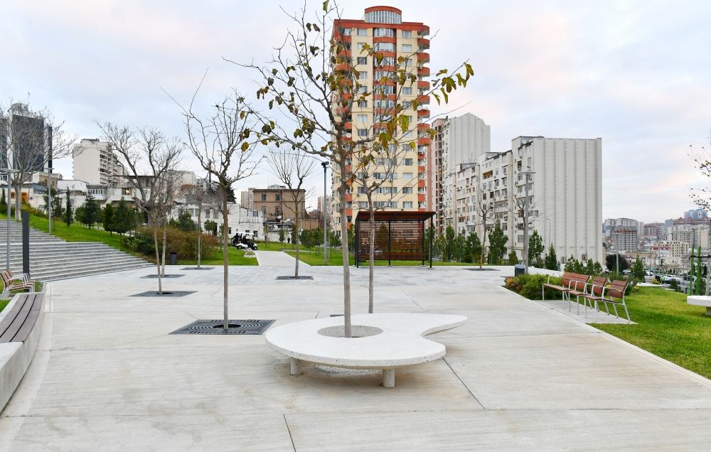 President Ilham Aliyev attends inauguration of second part of Central Park in Baku (PHOTO/VIDEO)