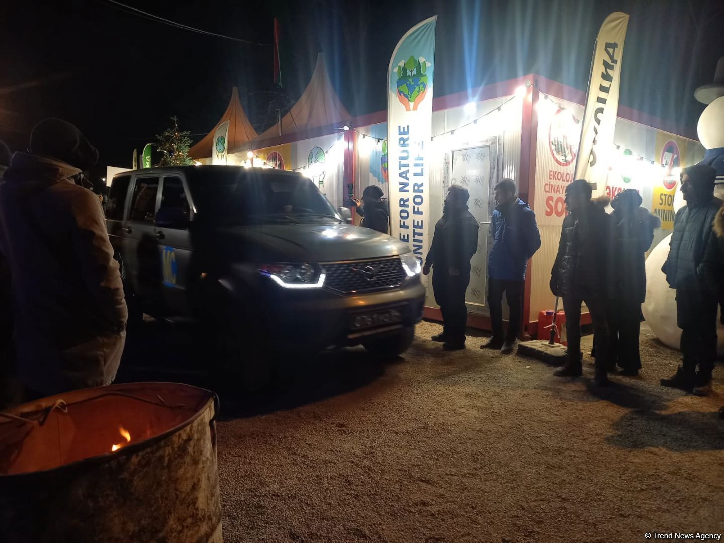 One more vehicle of Russian peacekeepers freely pass along Azerbaijan's Lachin-Khankendi road (PHOTO)