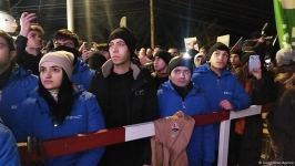 Участники акции на Лачинской дороге посмотрели обращение Президента Ильхама Алиева к азербайджанскому народу (ФОТО)