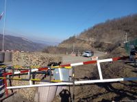 По Лачинской дороге беспрепятственно проехали две машины снабжения российских миротворцев (ФОТО)