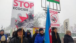 Акция на Лачинской дороге продолжается, несмотря на снежную погоду (ФОТО/ВИДЕО)