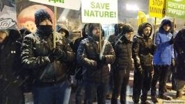 Акция на Лачинской дороге продолжается, несмотря на снежную погоду (ФОТО)