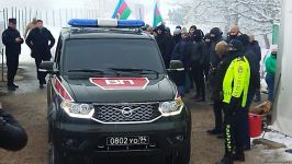 По Лачинской дороге беспрепятственно проехали еще два автомобиля миротворцев (ФОТО)