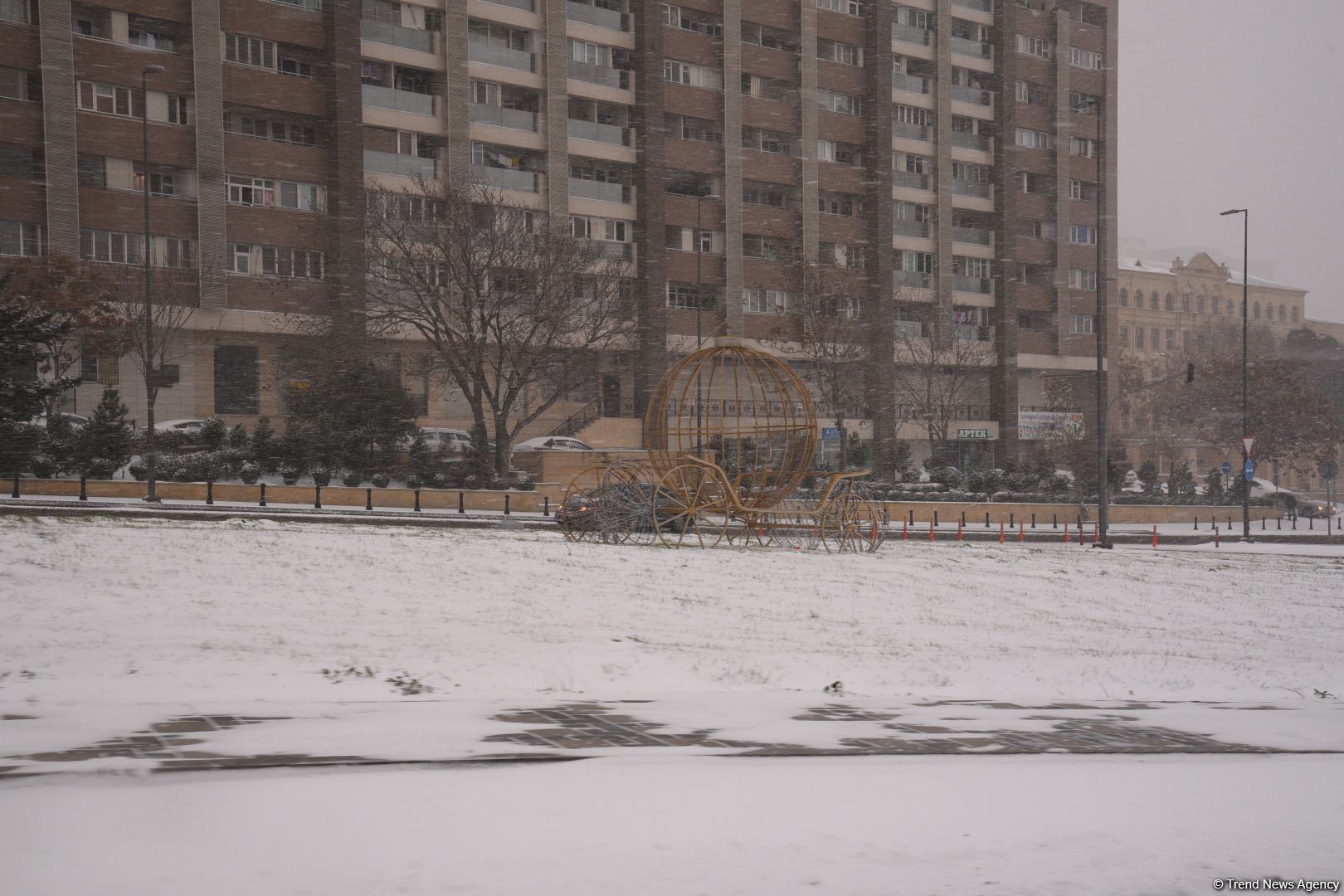Заснеженный Баку (Фоторепортаж)