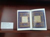 В Национальной библиотеке Азербайджана представлены копии редких рукописей великого азербайджанского поэта Низами Гянджеви (ФОТО)
