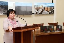 В Баку презентован фотоальбом, посвященный просветителю Омару Фаигу Неманзаде (ФОТО)