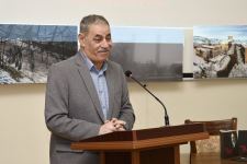 В Баку презентован фотоальбом, посвященный просветителю Омару Фаигу Неманзаде (ФОТО)