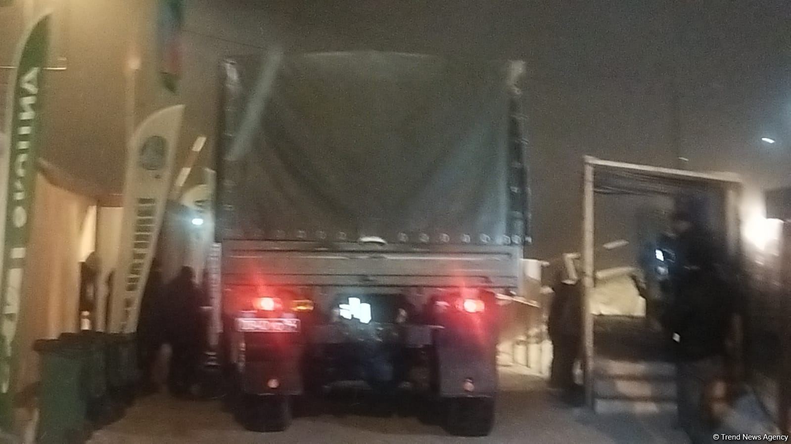 По Лачинской дороге беспрепятственно проехали еще две машины миротворцев (ФОТО)