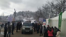 По Лачинской дороге беспрепятственно проехали еще две машины миротворцев (ФОТО)
