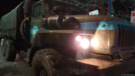 По Лачинской дороге беспрепятственно проехали еще четыре грузовых автомобиля миротворцев (ФОТО/ВИДЕО)