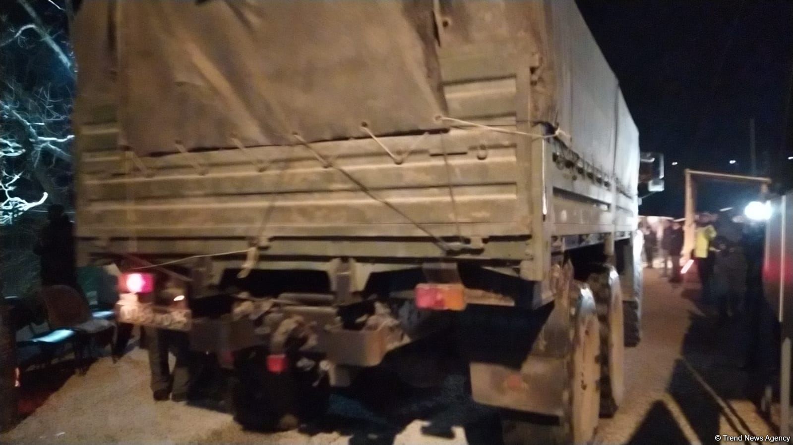 По Лачинской дороге беспрепятственно проехали еще четыре грузовых автомобиля миротворцев (ФОТО/ВИДЕО)