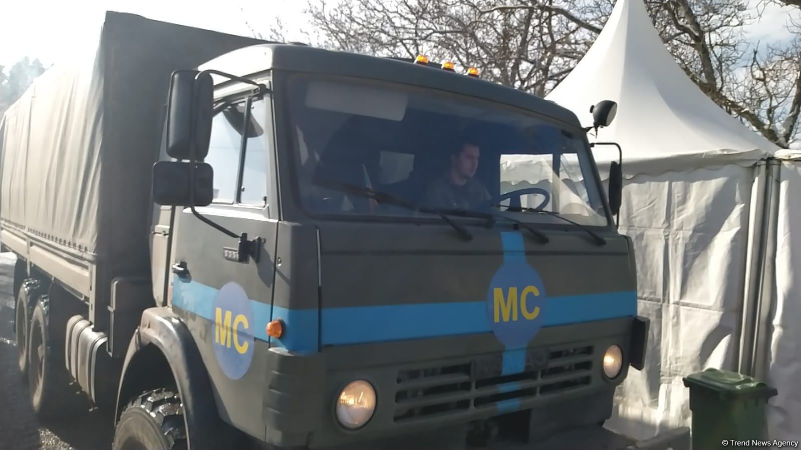 По Лачинской дороге беспрепятственно проехали еще пять автомобилей снабжения миротворцев (ФОТО/ВИДЕО)