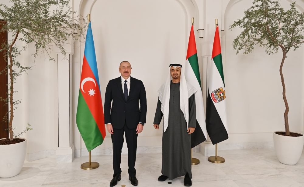 Состоялась встреча Президента Ильхама Алиева с Президентом ОАЭ шейхом Мухаммедом бен Заидом Аль Нахайяном (ФОТО/ВИДЕО)