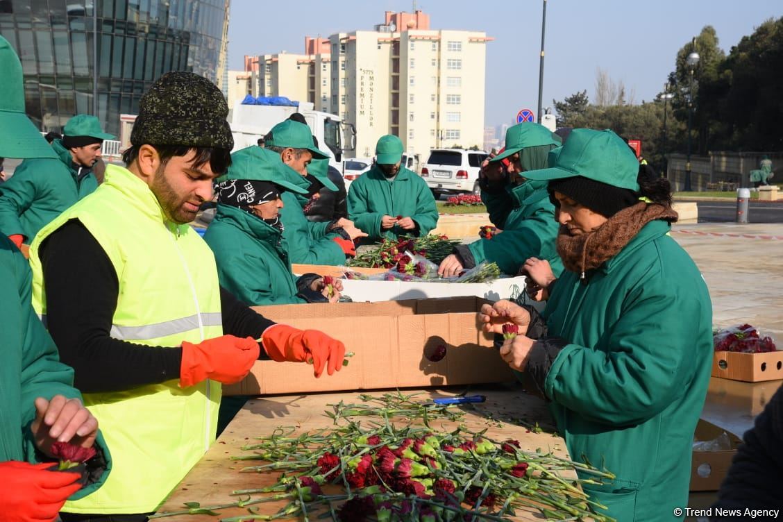 В Баку начаты работы по подготовке к годовщине 20 Января (ФОТО)