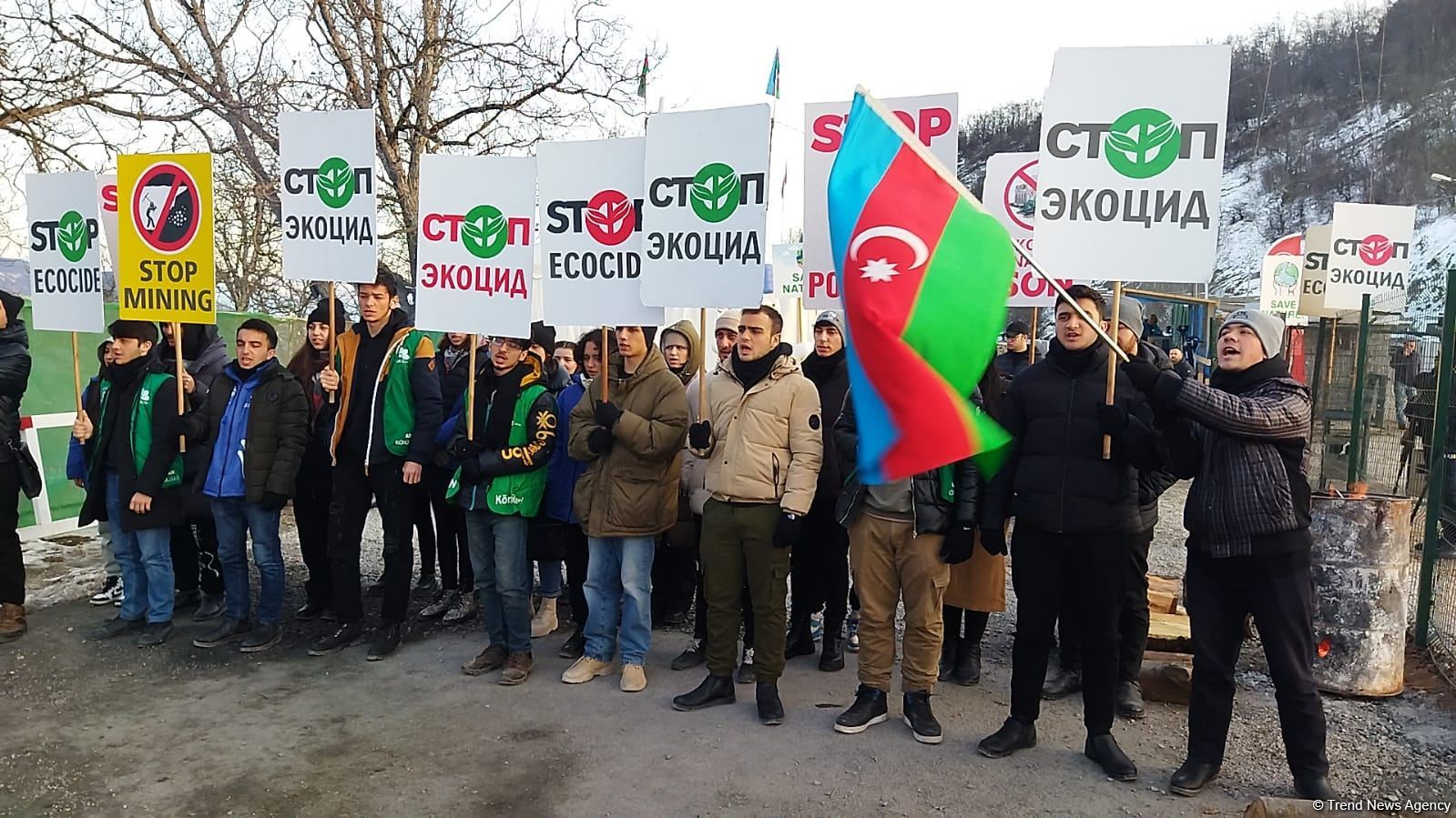 Мирная акция протеста на Лачинской дороге продолжается уже 36 дней (ФОТО/ВИДЕО)