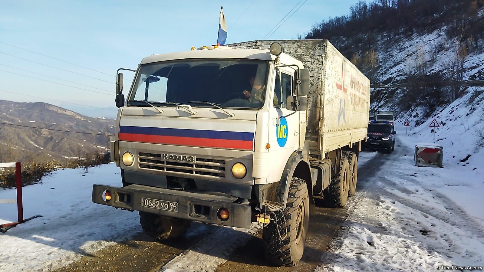 По Лачинской дороге беспрепятственно проехали 15 транспортных средств  РМК (ФОТО/ВИДЕО)