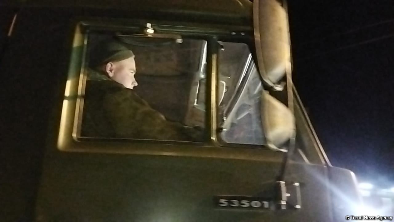 По Лачинской дороге беспрепятственно проехал очередной автомобиль миротворцев (ФОТО)