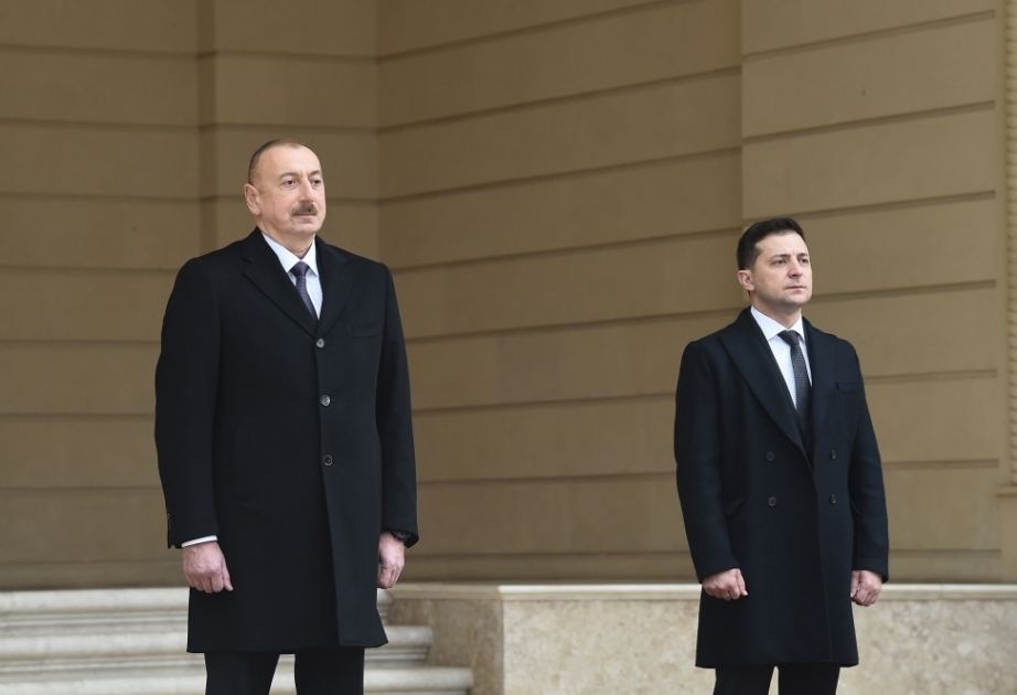 Президент Ильхам Алиев выразил соболезнования Президенту Украины