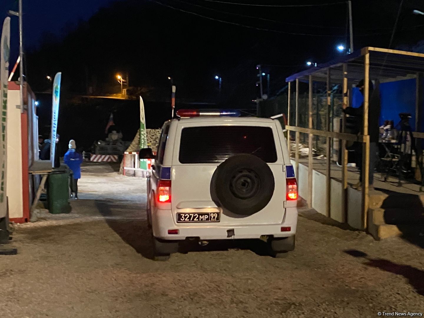 Сегодня по Лачинской дороге беспрепятственно проехали 64 автомобиля (ФОТО)
