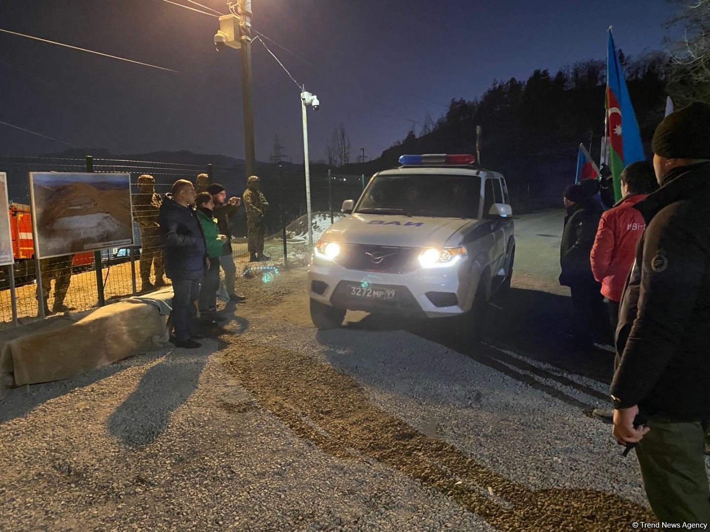 Сегодня по Лачинской дороге беспрепятственно проехали 64 автомобиля (ФОТО)