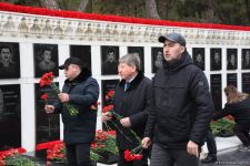 Азербайджанский народ чтит светлую память жертв трагедии 20 Января (ФОТО)