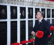 Азербайджанский народ чтит светлую память жертв трагедии 20 Января (ФОТО)