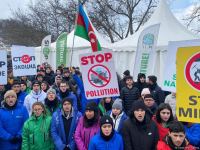 Мирная акция протеста на Лачинской дороге продолжается (ФОТО)
