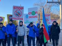 Мирная акция протеста на Лачинской дороге продолжается (ФОТО)