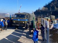 More vehicles of Russian peacekeepers pass freely along Azerbaijan's Lachin-Khankendi road (PHOTO/VIDEO)