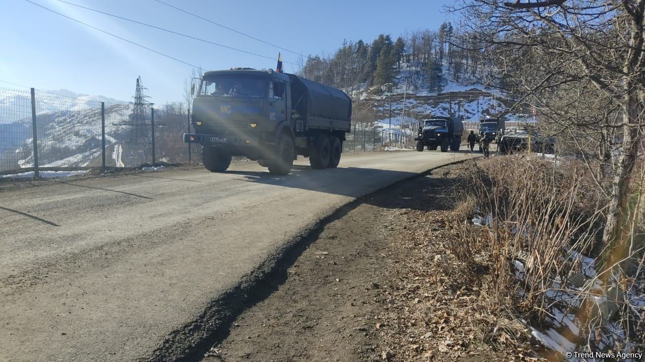 По Лачинской дороге беспрепятственно проехала еще одна колонна РМК (ФОТО)