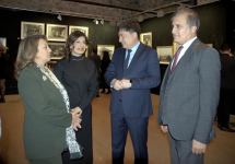 Международный фонд тюркской культуры и наследия провел в Стамбуле выставку фотографий из коллекции Дворца Йылдыз (ФОТО)