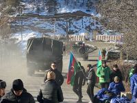 По Лачинской дороге беспрепятственно проехали еще 3 машины миротворцев (ФОТО)