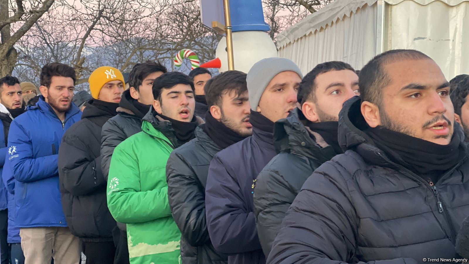 Акция азербайджанских экоактивистов на Лачинской дороге продолжается (ФОТО)