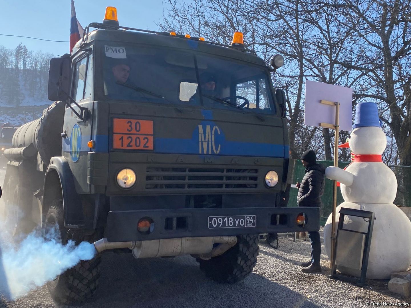 По Лачинской дороге беспрепятственно проехали еще девять автомобилей снабжения РМК (ФОТО)
