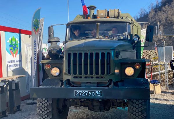 По Лачинской дороге проехало еще семь автомобилей миротворцев (ФОТО)